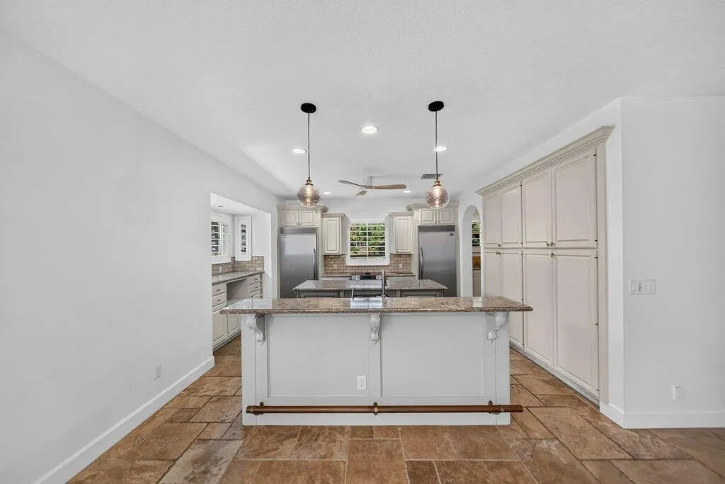 Sewall's Point Residence photo 16