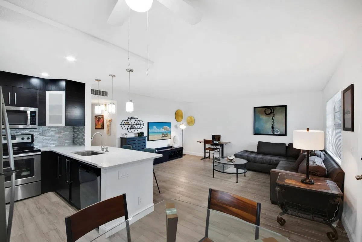 Residence photo 10