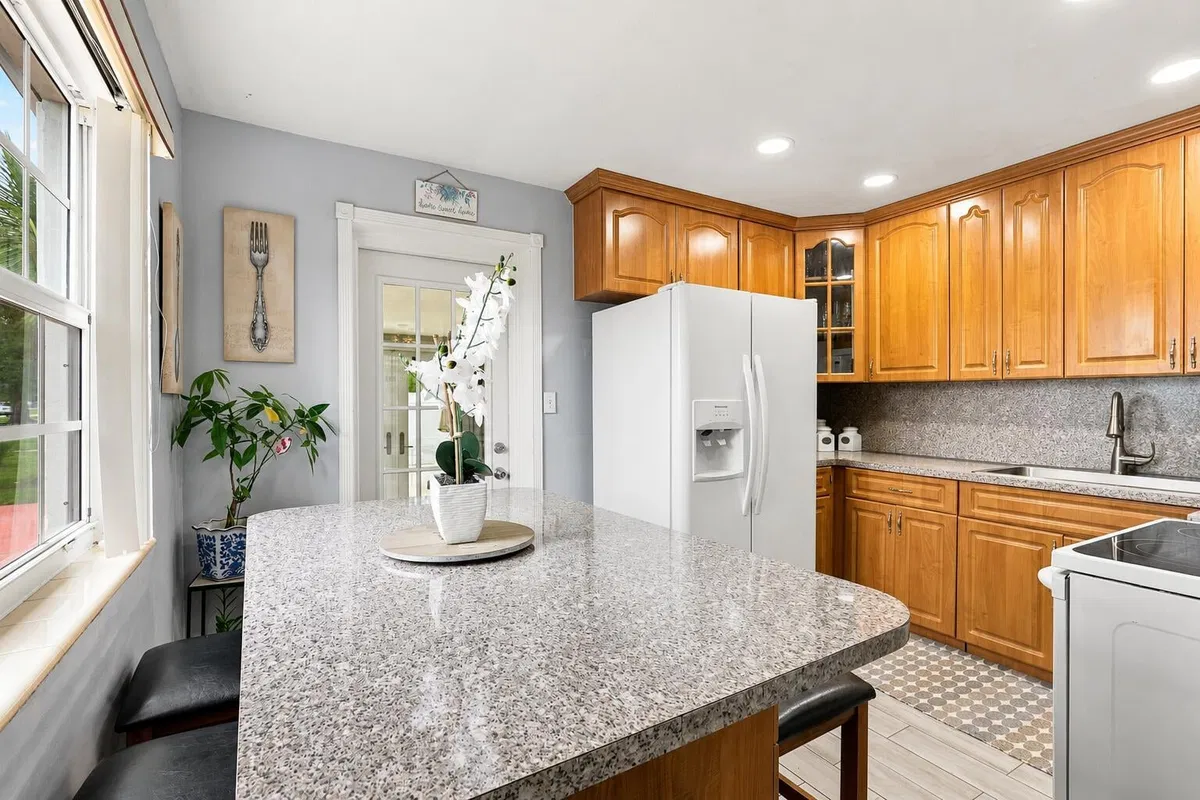Residence photo 10