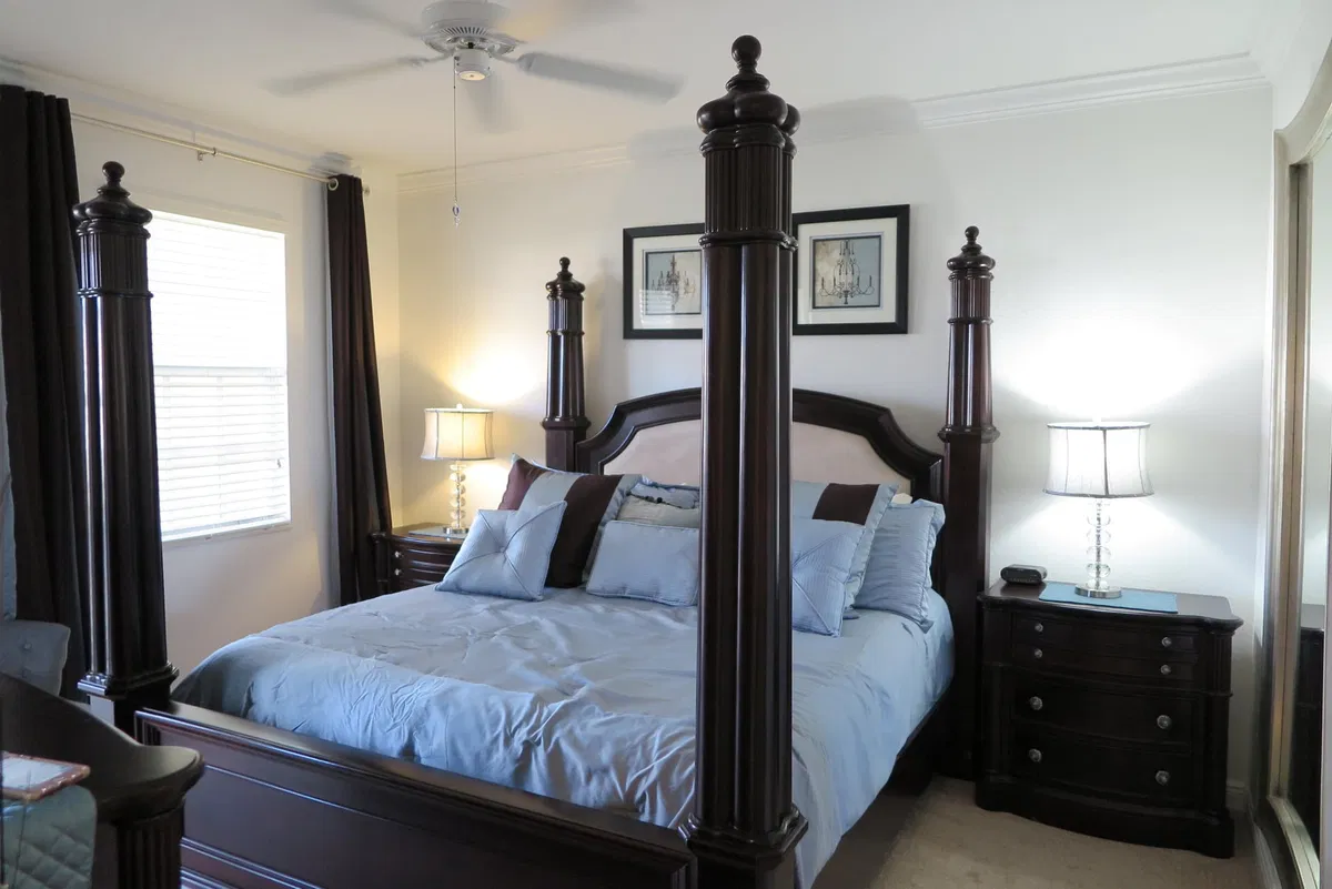 Unit 819 photo 4