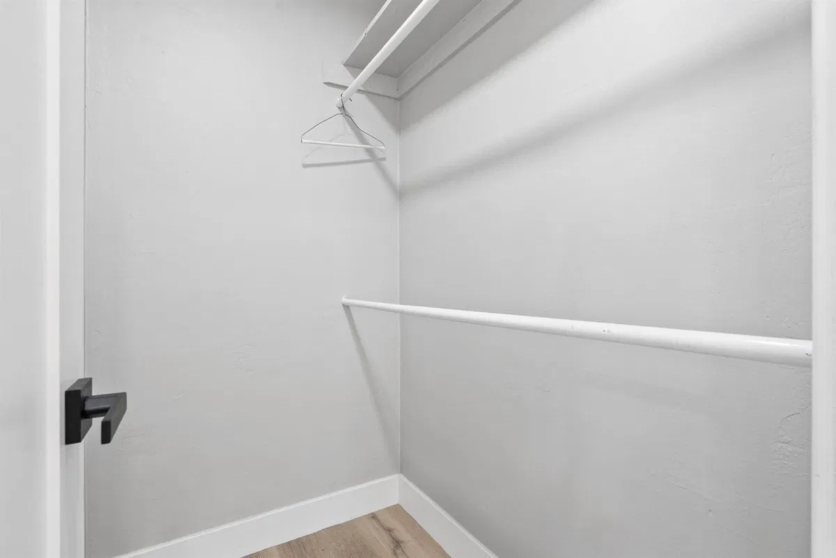 Residence photo 25
