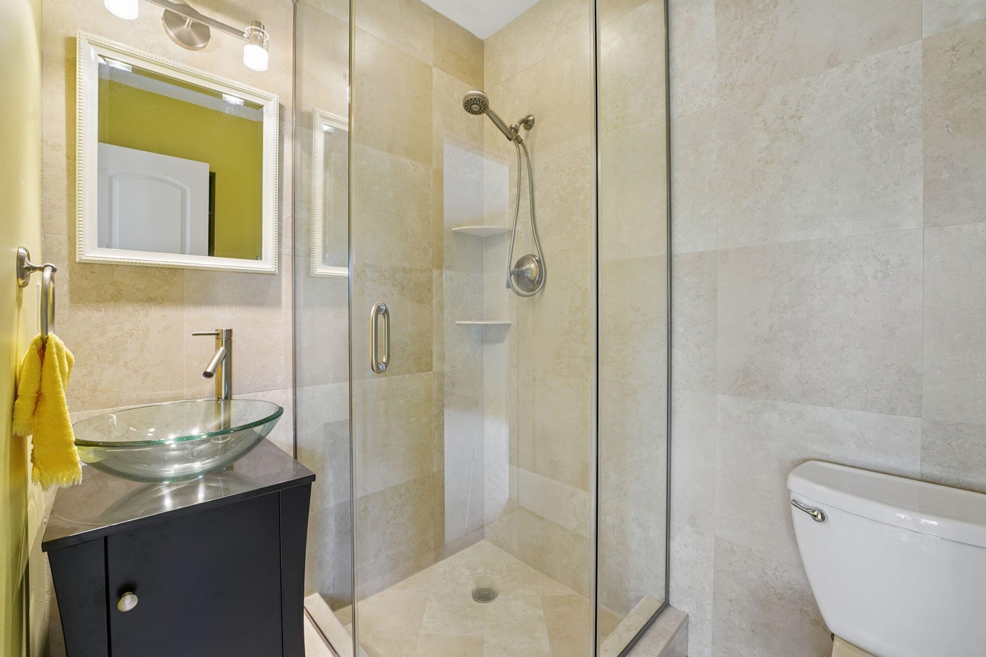 Unit 204 photo 28