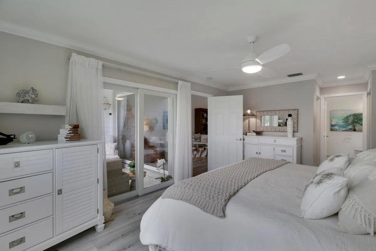 Residence photo 25