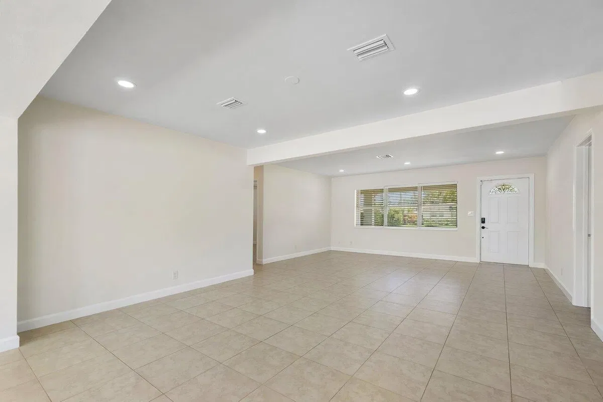 Residence photo 7