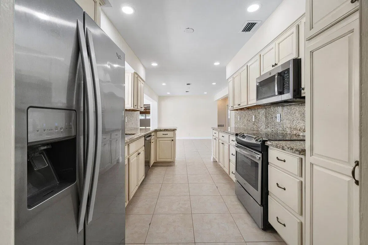 Residence photo 13