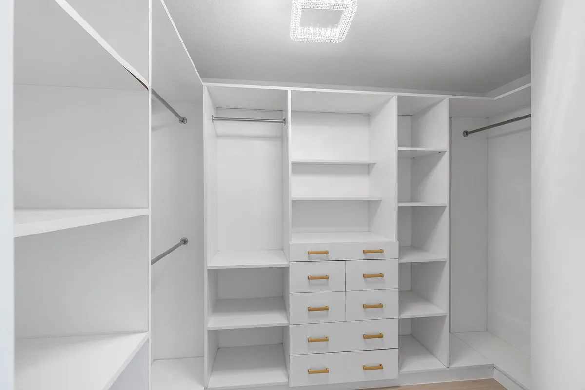  Residence photo 19