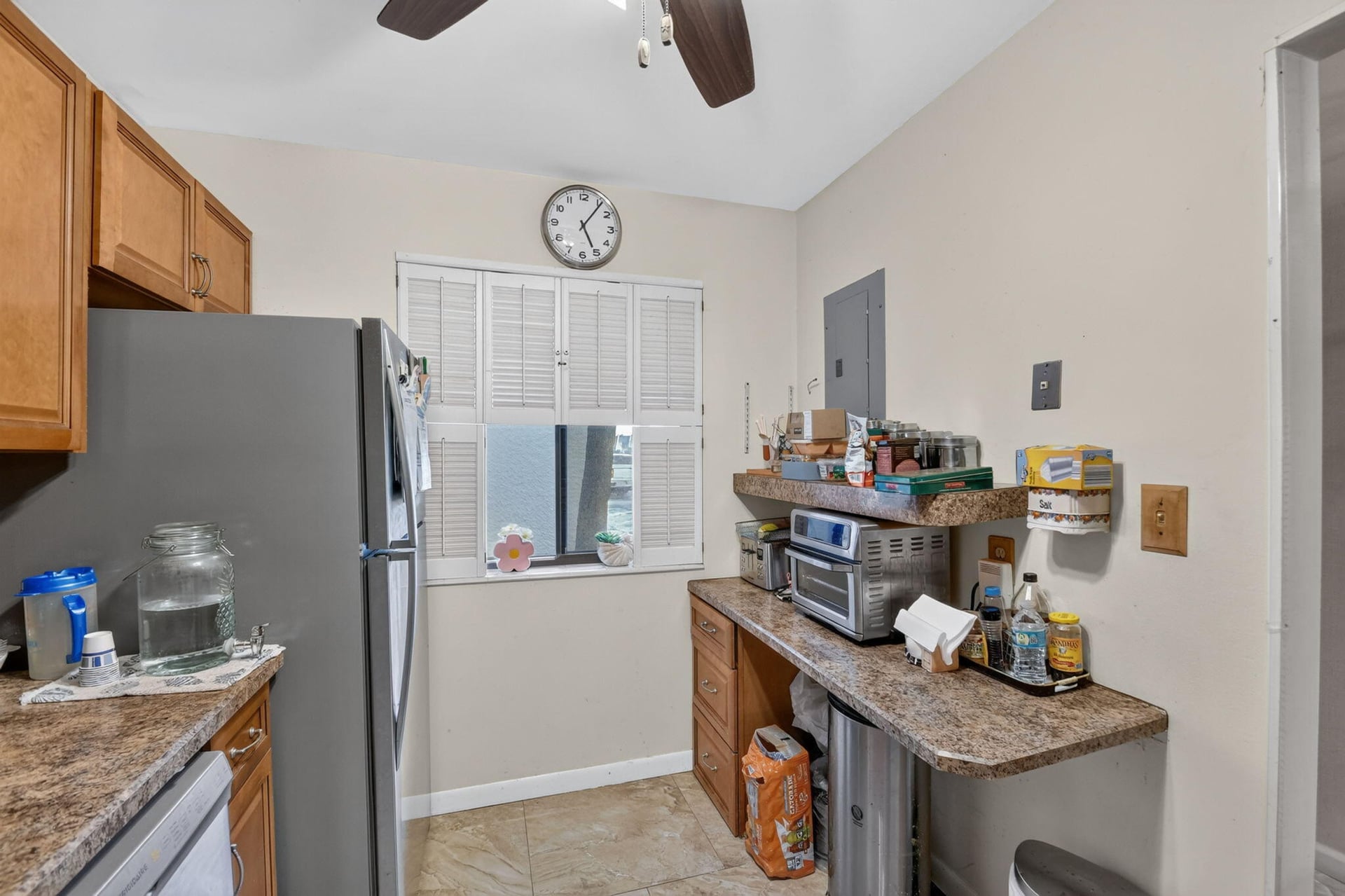  Unit 103 photo 7
