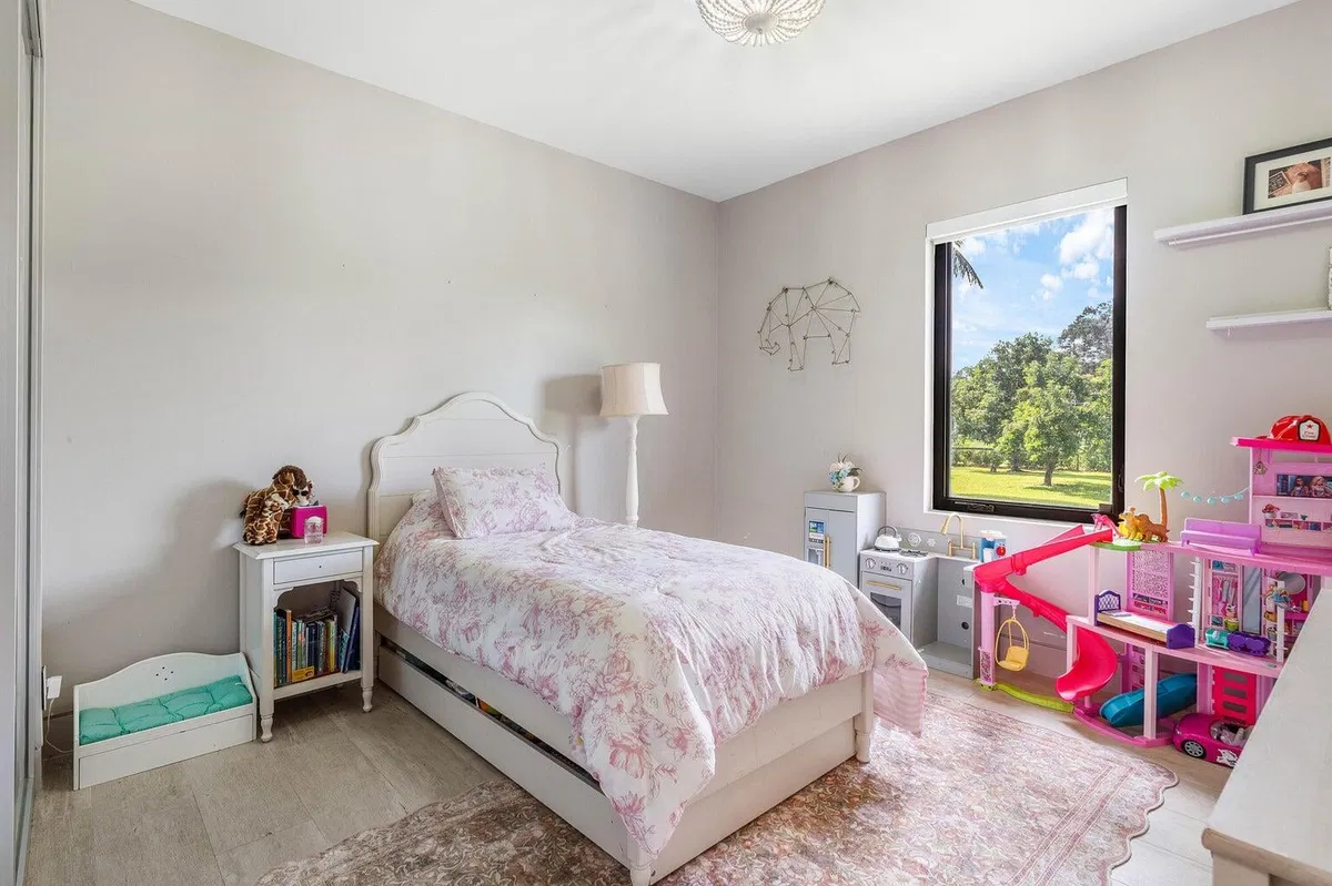 Homeland Residence photo 28