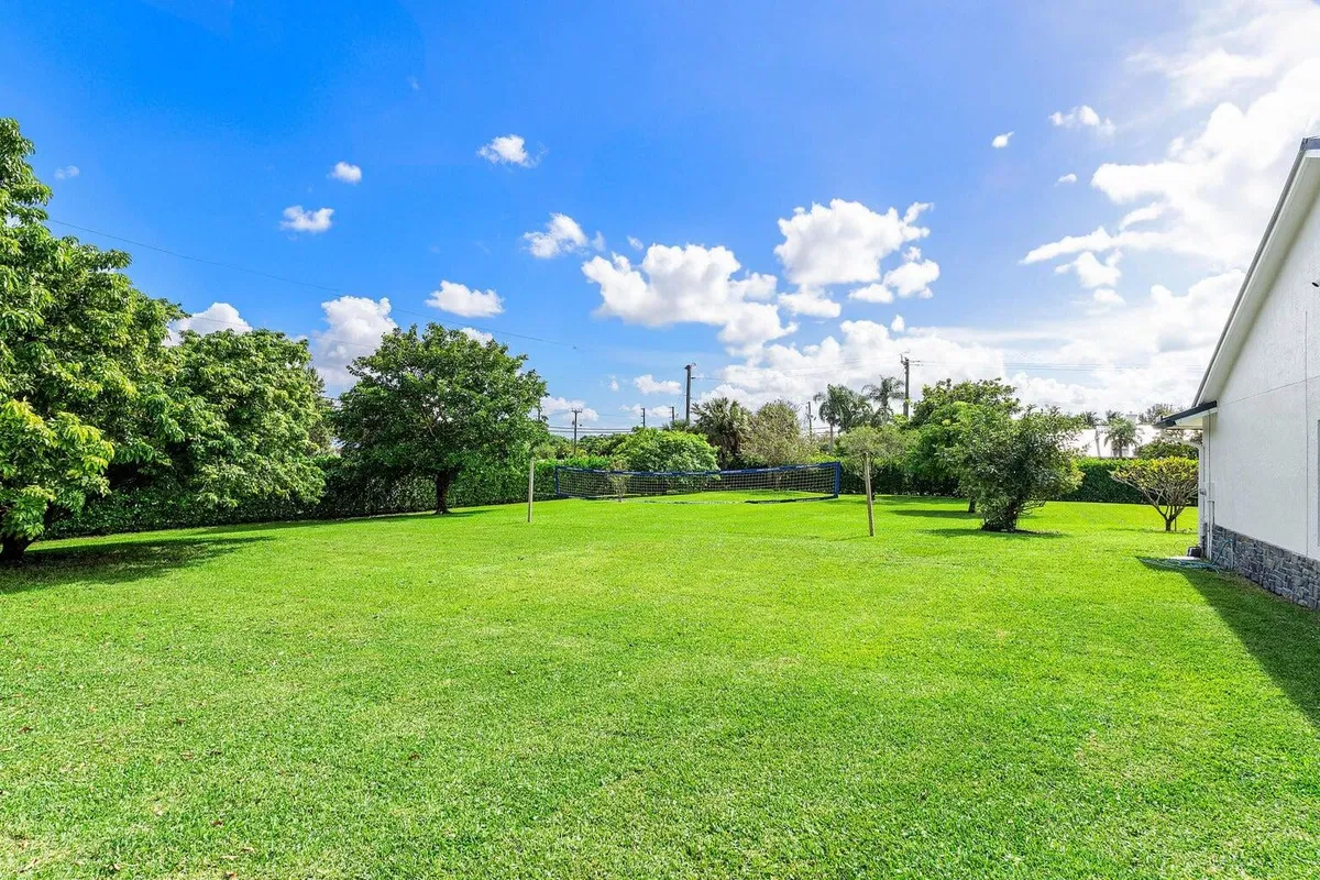 Homeland Residence photo 40