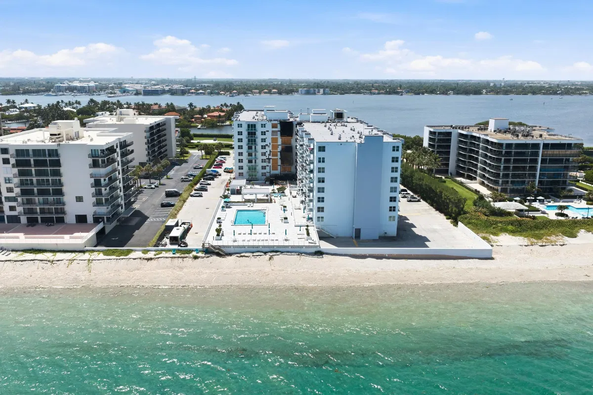South Palm Beach Unit 3280
