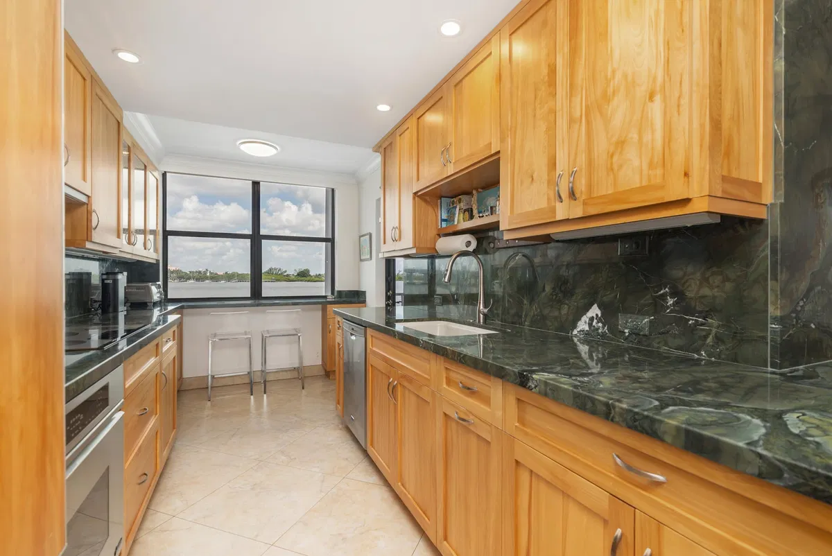 2860 S Ocean Palm Beach Unit 106 photo 13