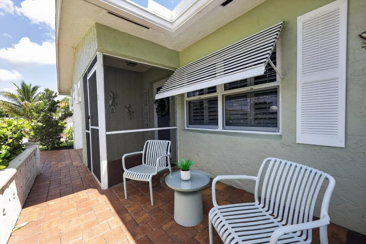 Residence photo 4