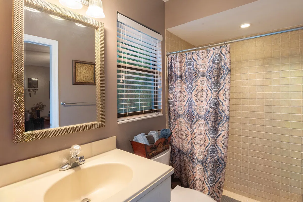 Residence photo 25