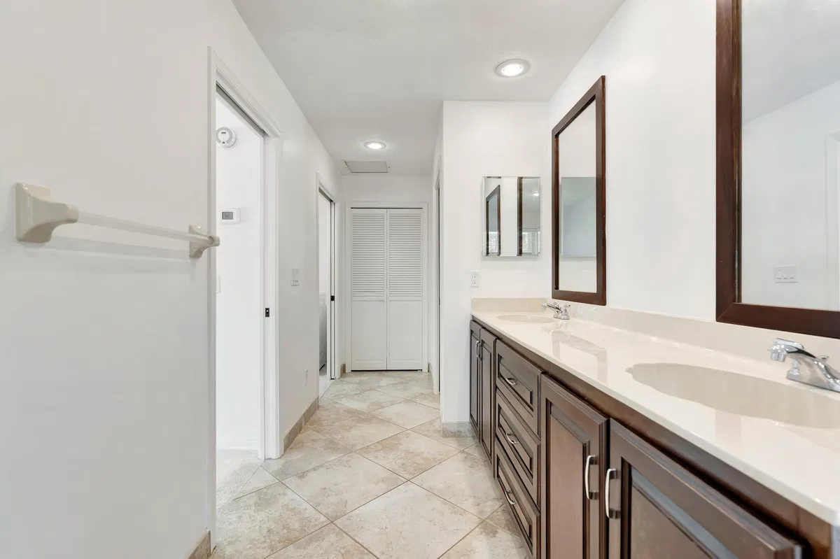 Residence photo 40
