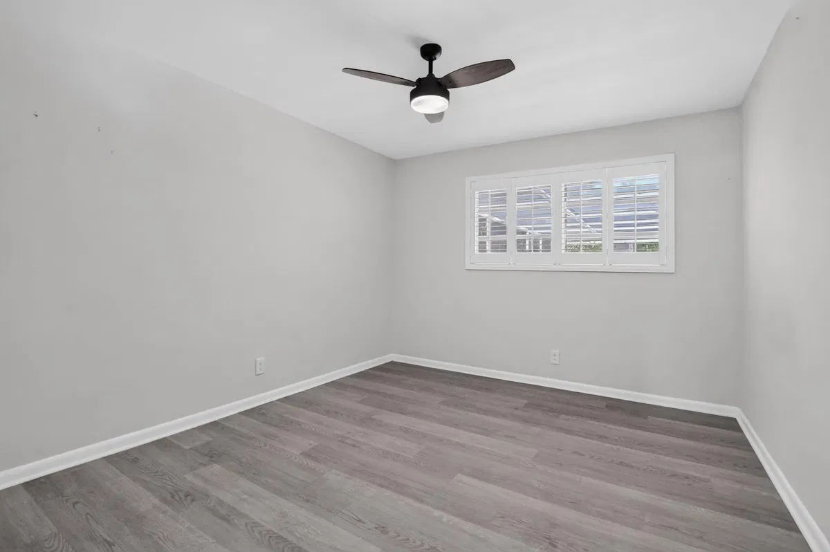 Residence photo 19