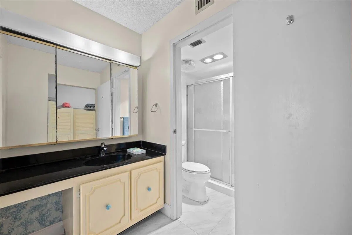 Singer Island Unit 706 photo 22