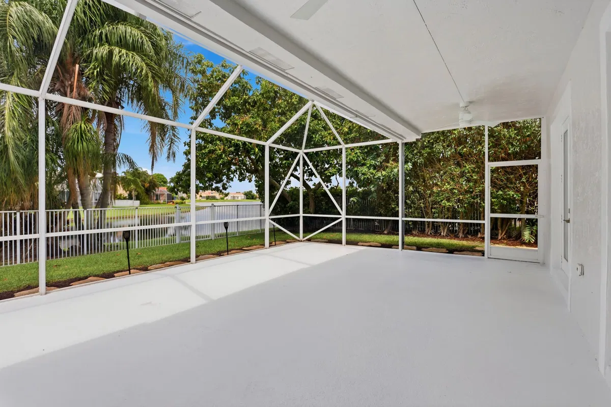 Residence photo 37