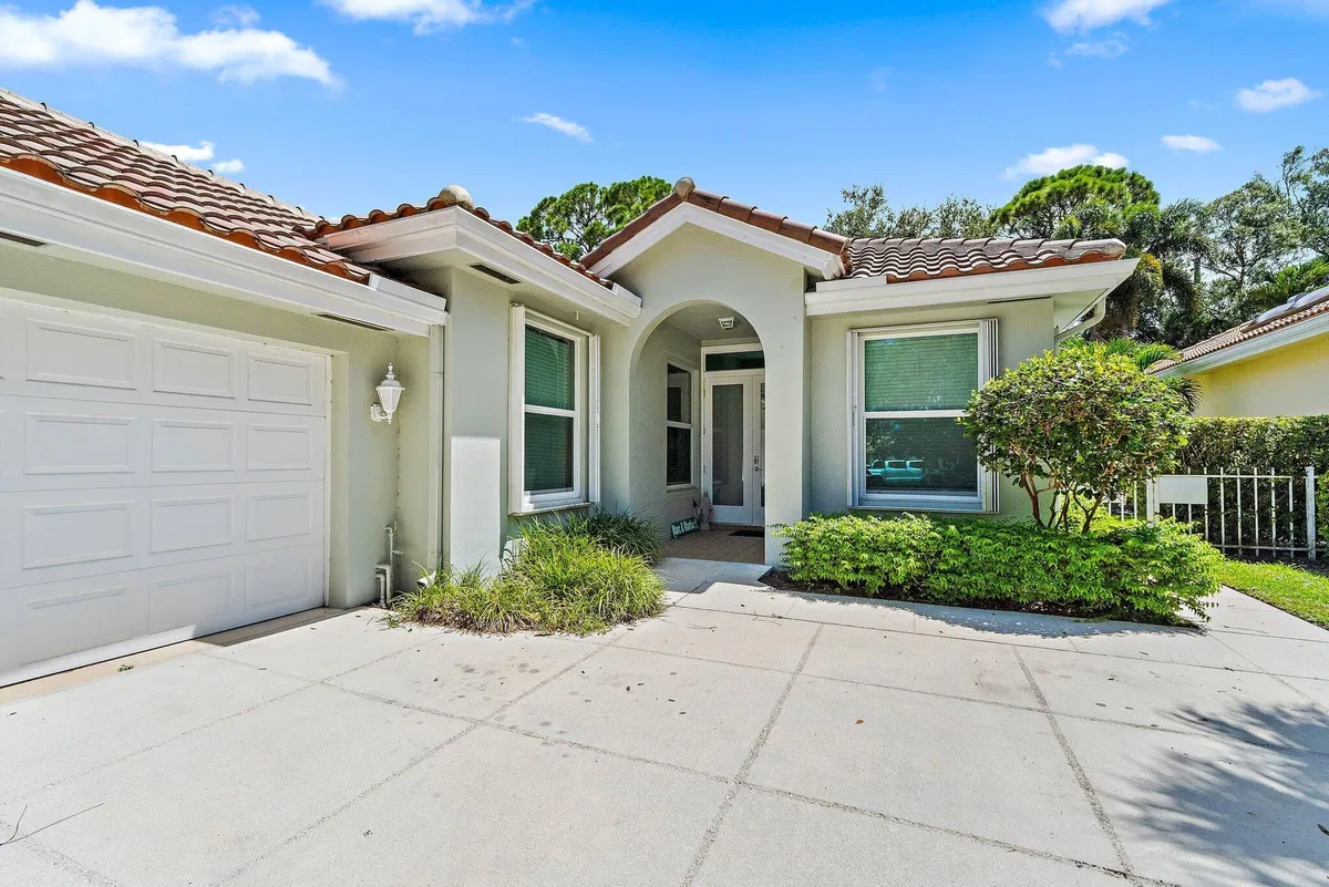 Residence photo 43