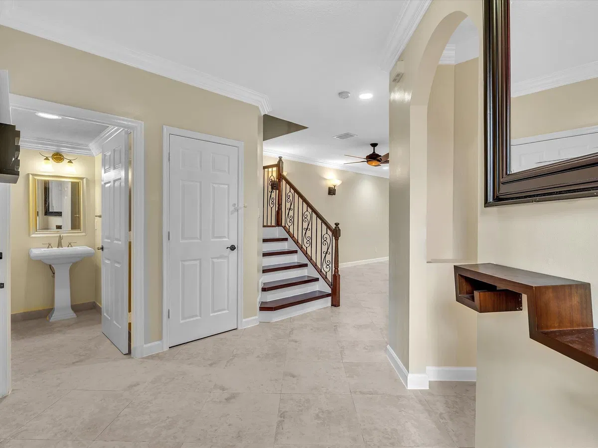 Residence photo 7