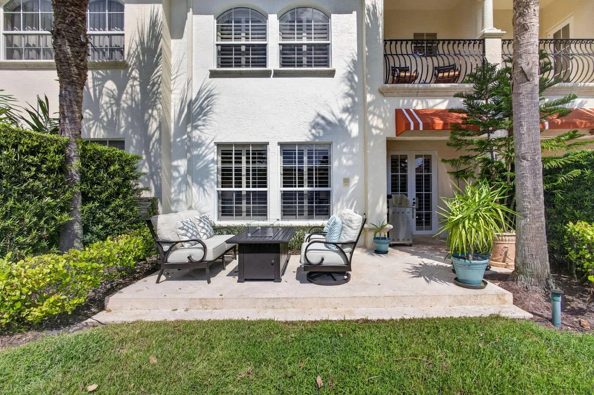 Residence photo 31