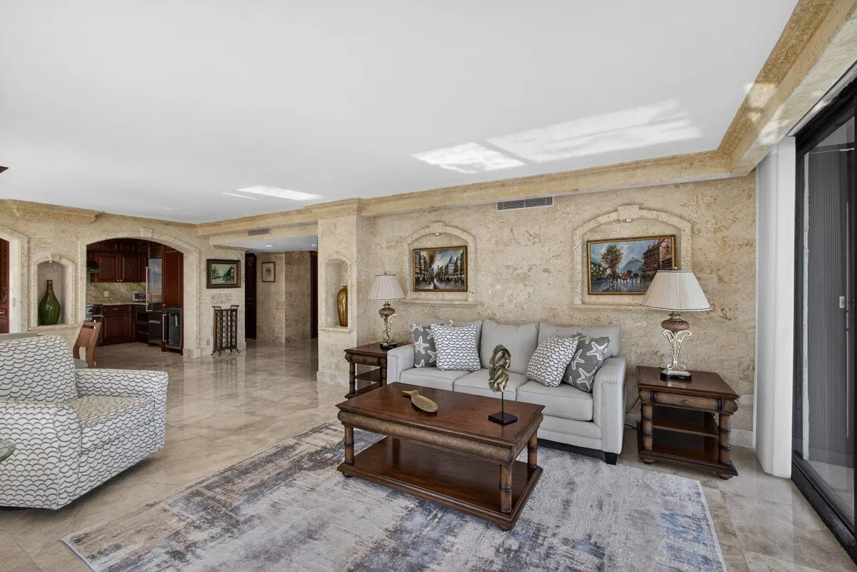Singer Island Unit ph photo 22