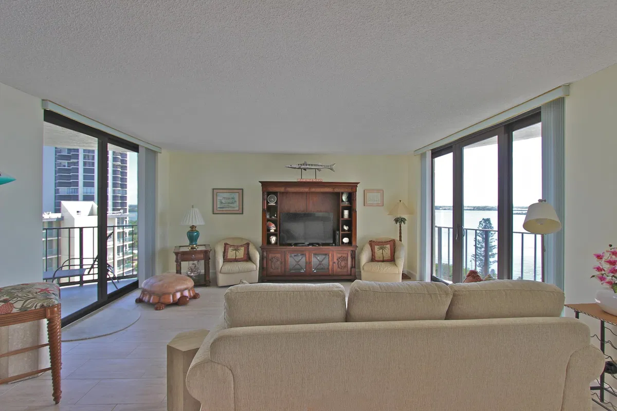 Harbour Point Singer Island Unit 1006 photo 4