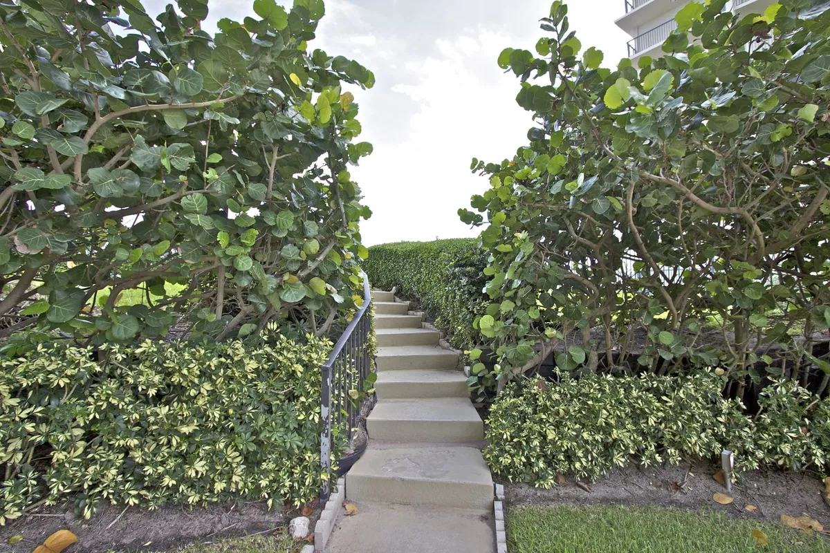 Harbour Point Singer Island Unit 1006 photo 25