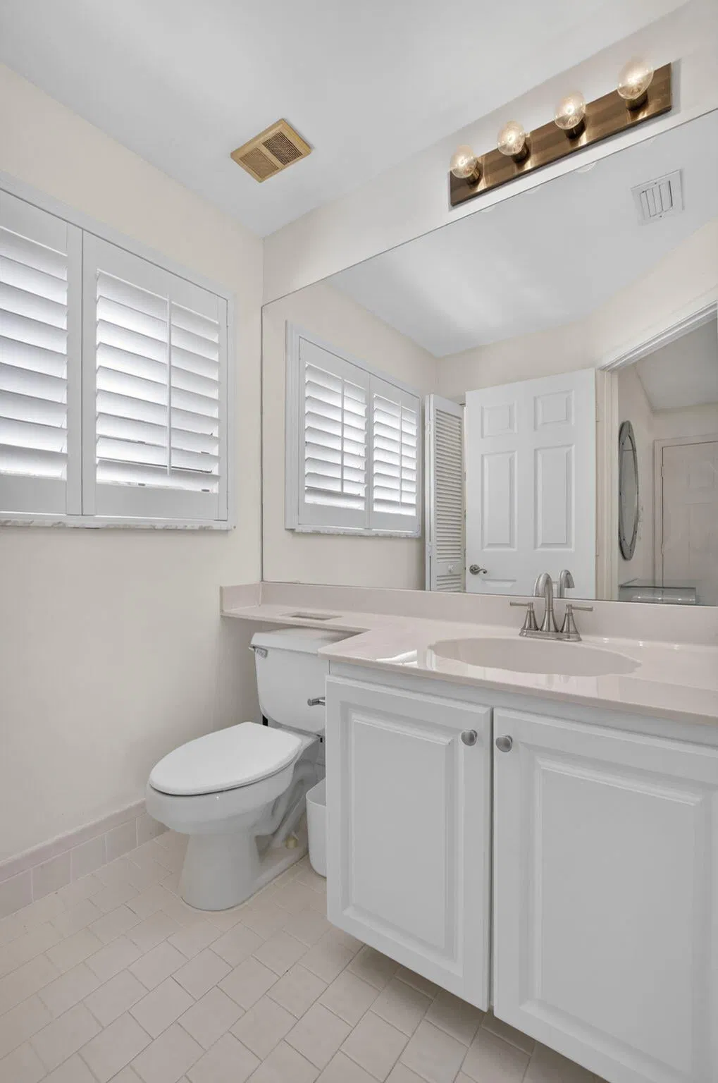  Unit 102 photo 28