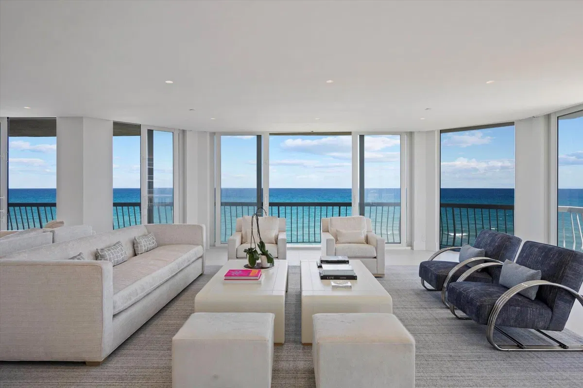 Sloan's Curve Palm Beach Unit 408N photo 10