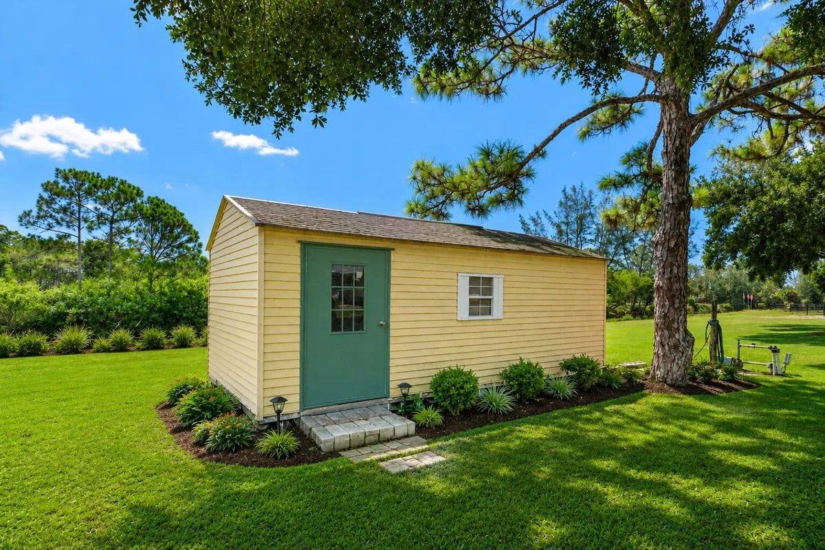Residence photo 34