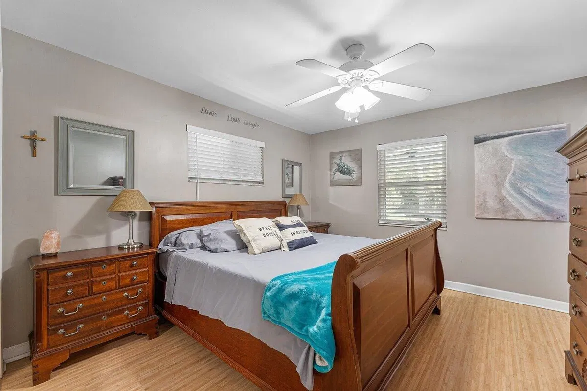 Residence photo 10