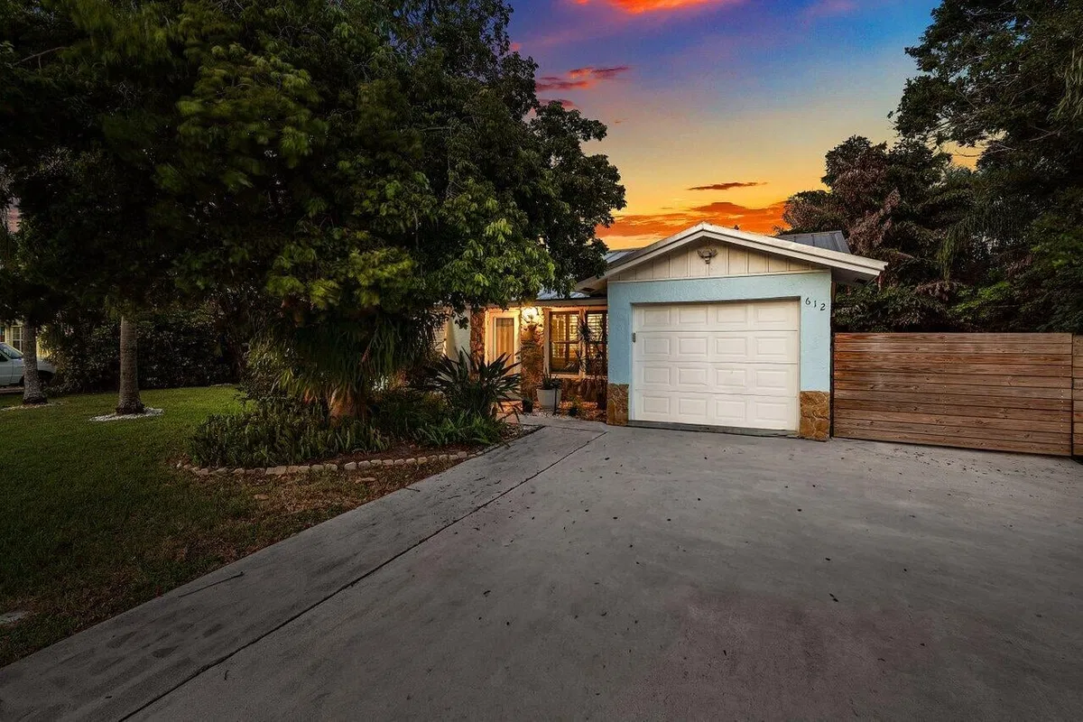 Residence photo 25