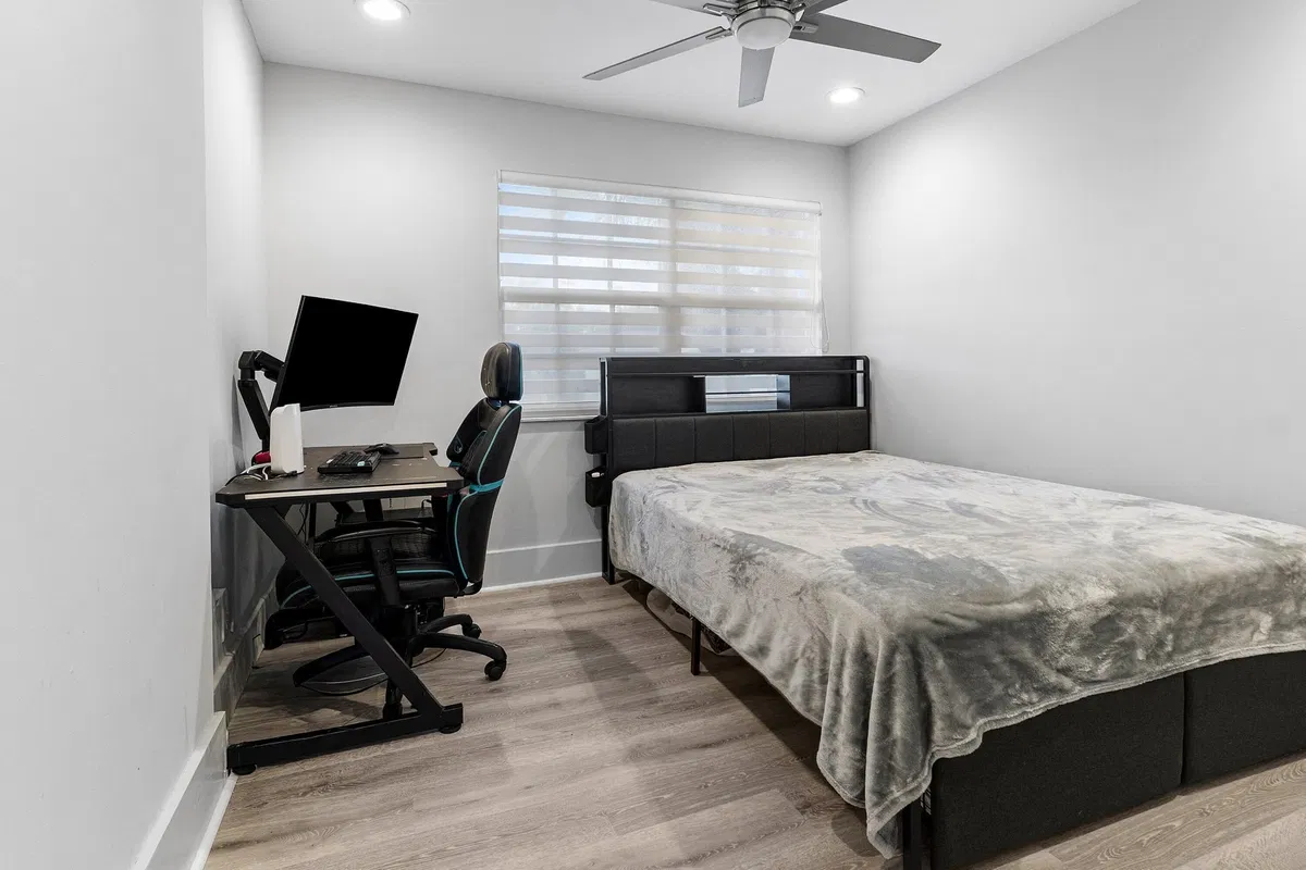 Residence photo 40