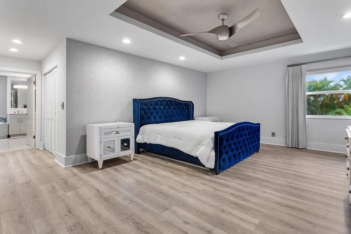 Residence photo 43