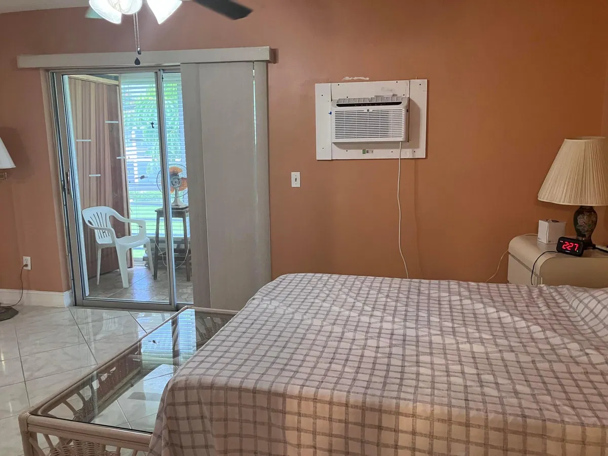 Residence photo 19