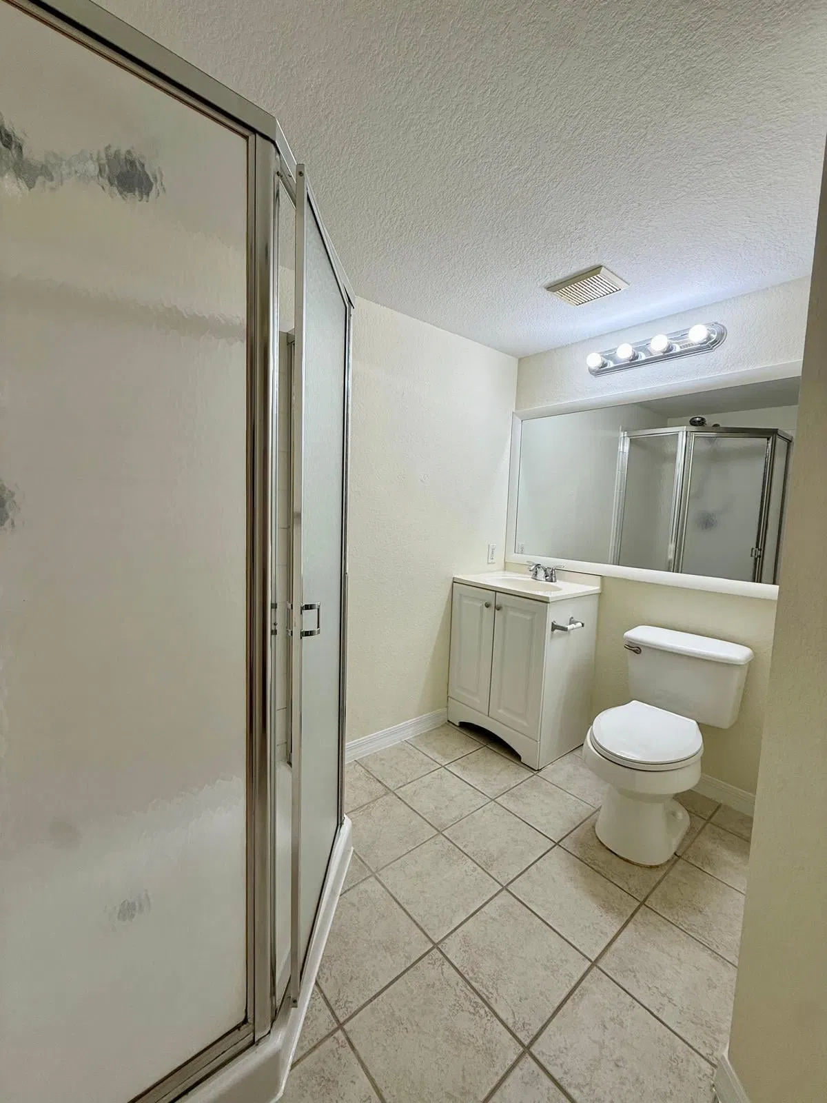 Unit 105 photo 10