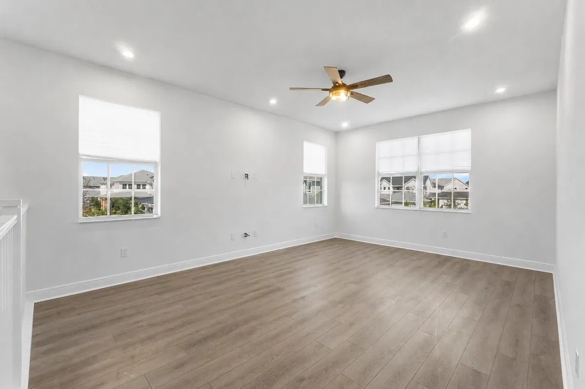 Residence photo 19