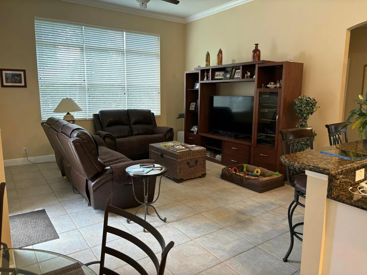 Residence photo 10