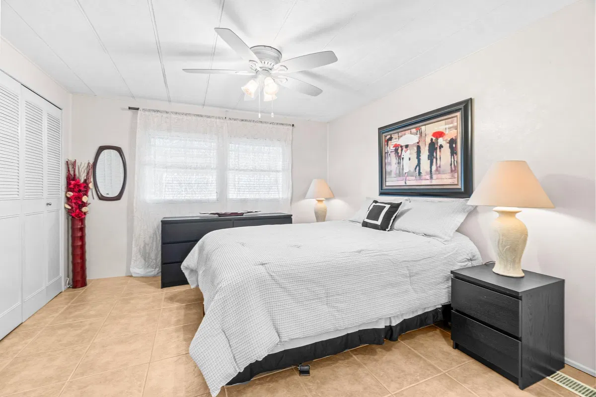  Residence photo 19