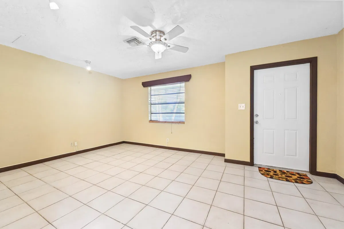 West Palm Beach Residence photo 7