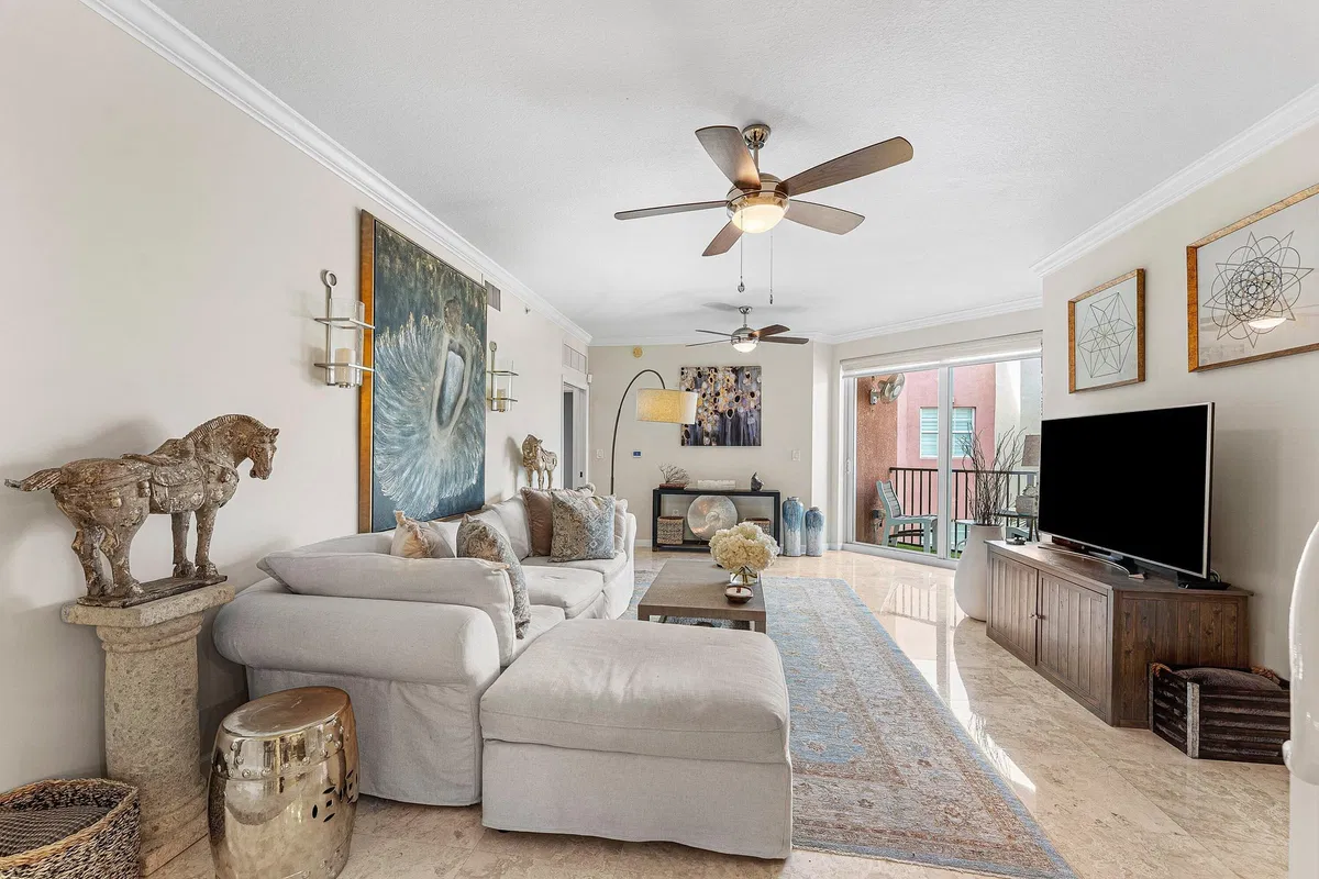 The Astor Unit PH 503 photo 4