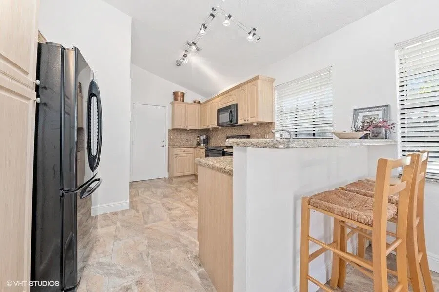Residence photo 7