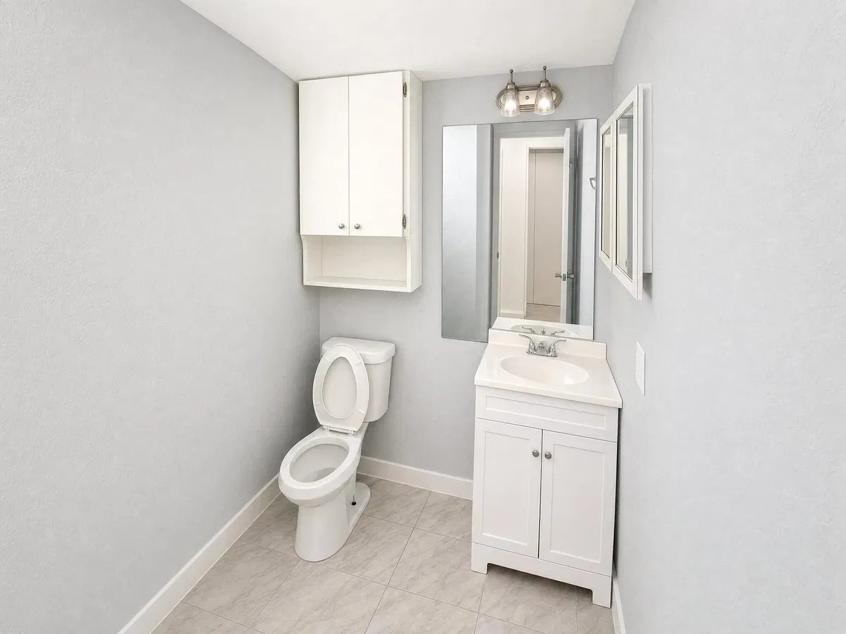 Unit 1116 photo 4