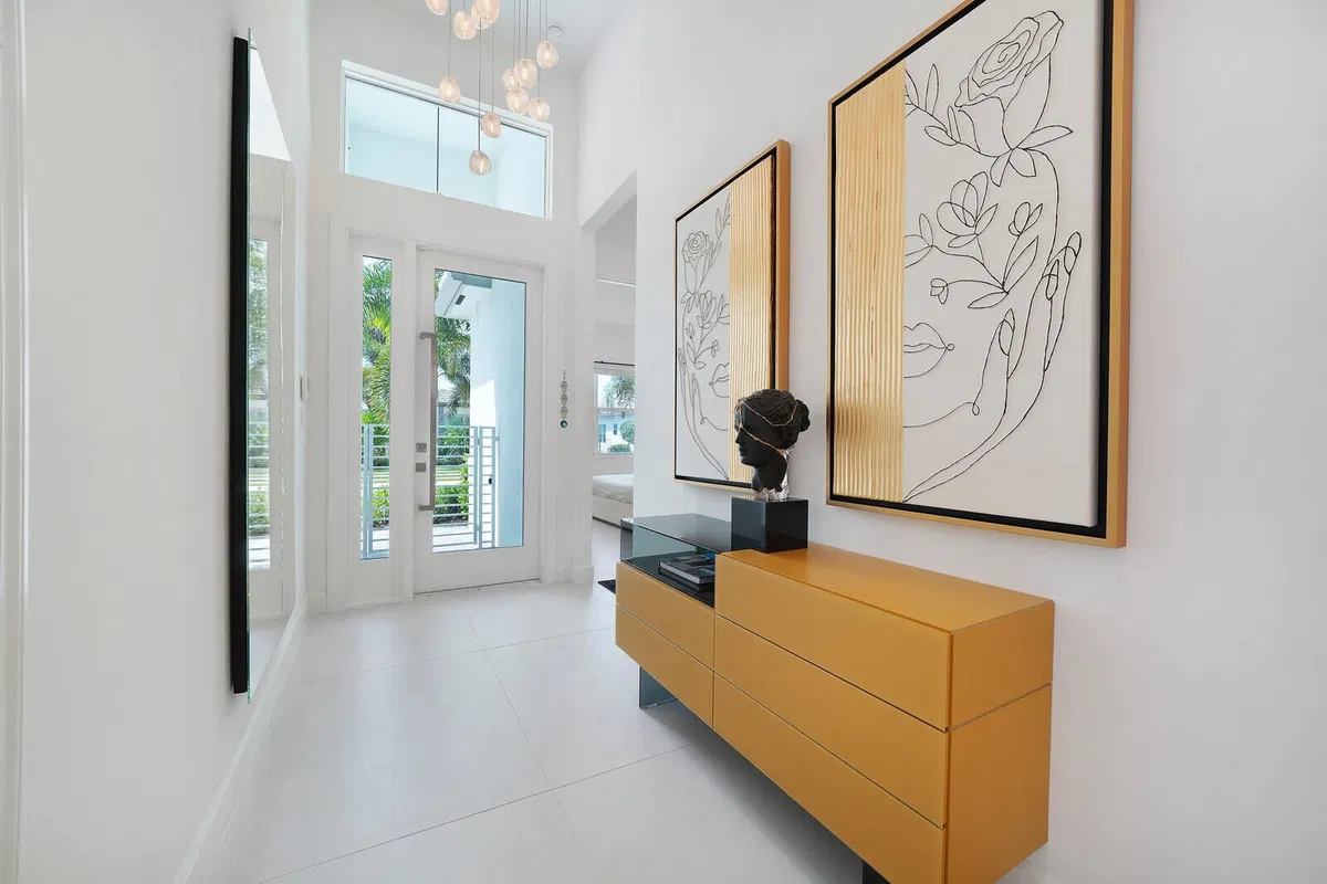 Residence photo 4