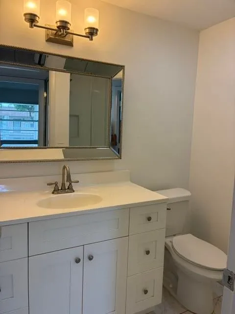 Unit 418 photo 49