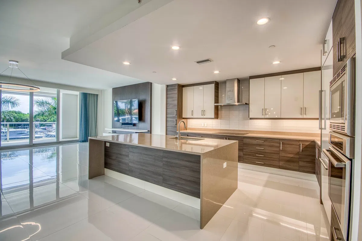 Azure Palm Beach Gardens Unit 306 photo 13
