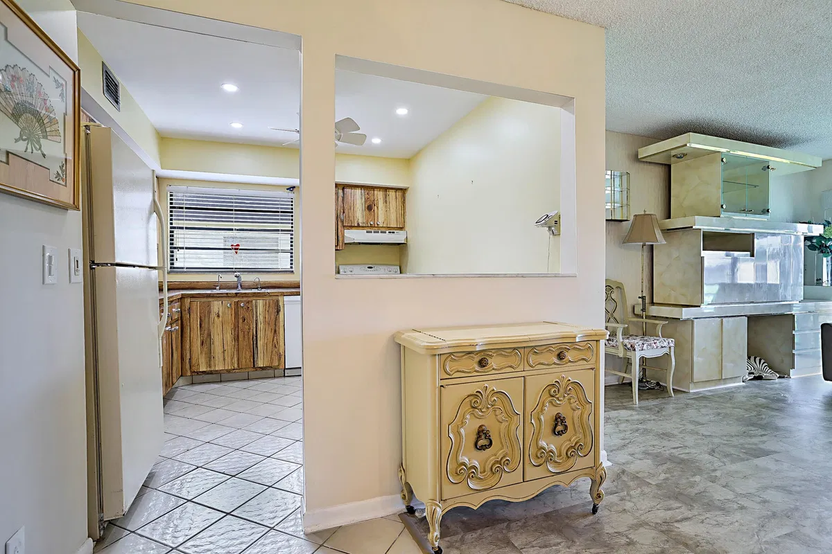 Residence photo 10
