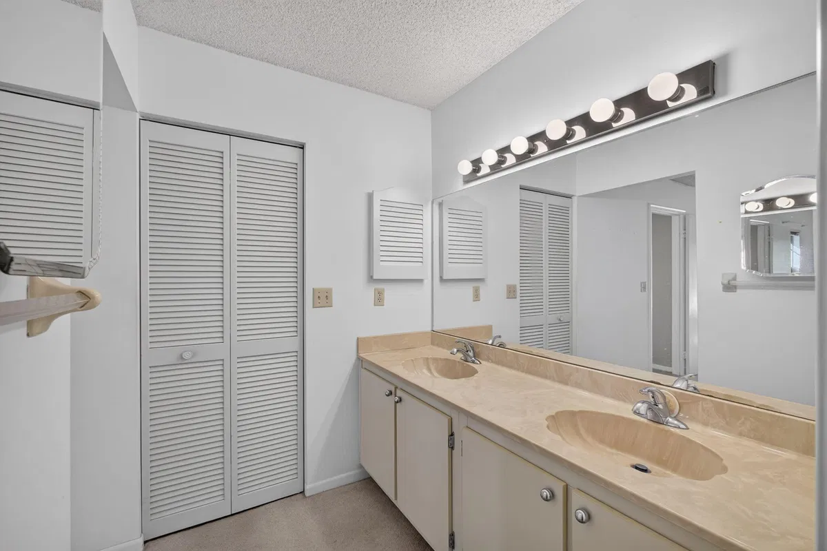 PGA National Palm Beach Gardens Unit 2 photo 28