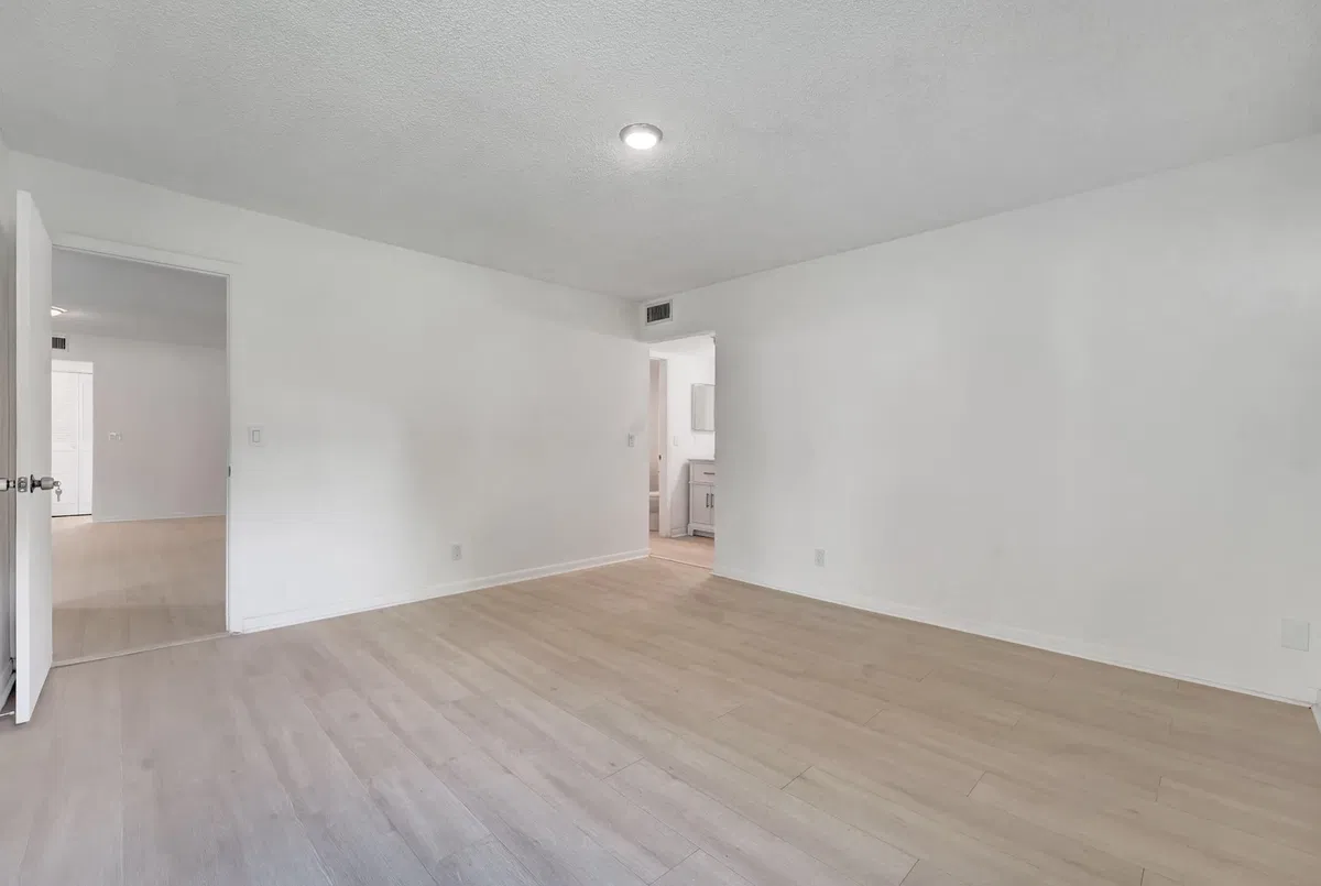Residence photo 13