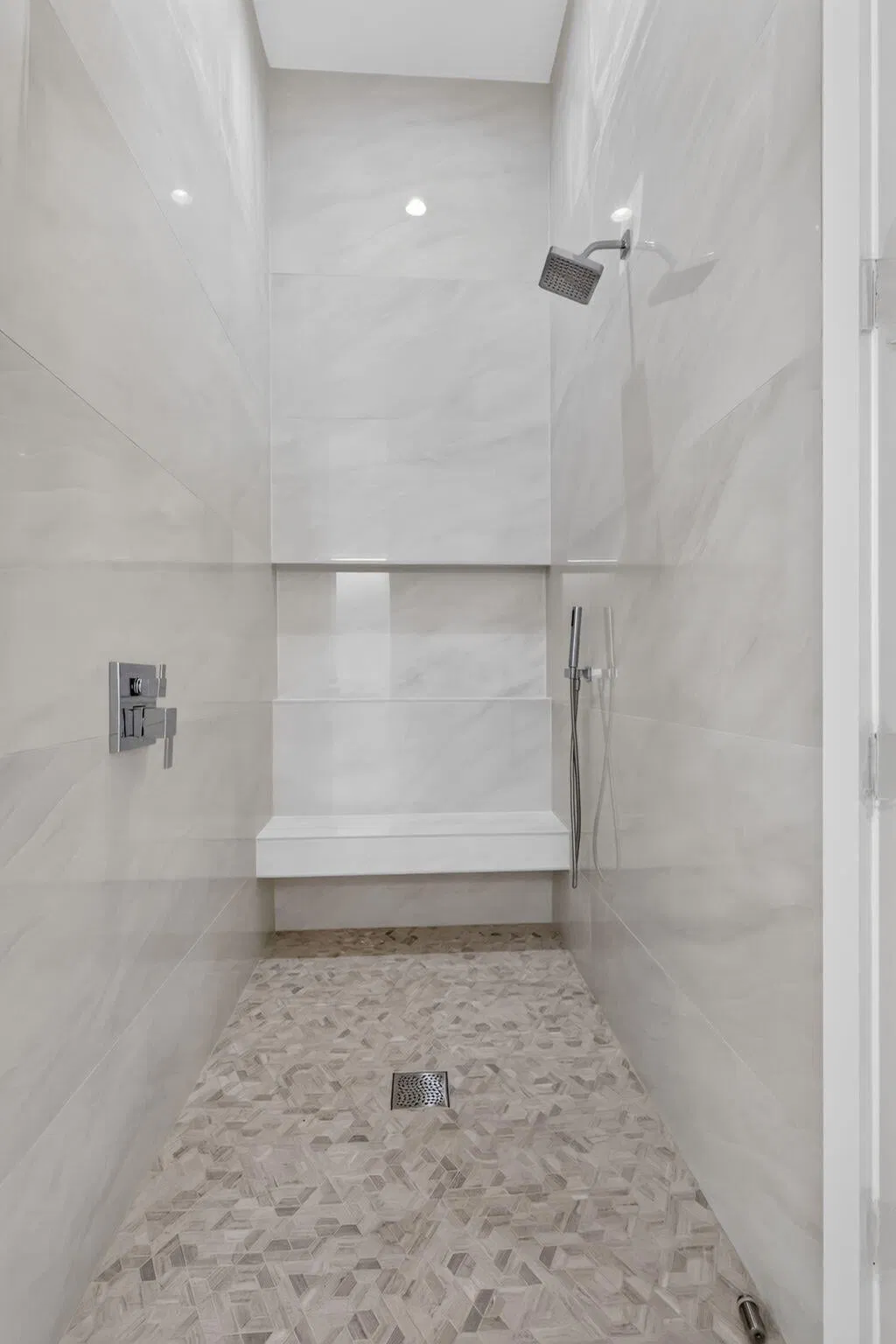 Residence photo 22